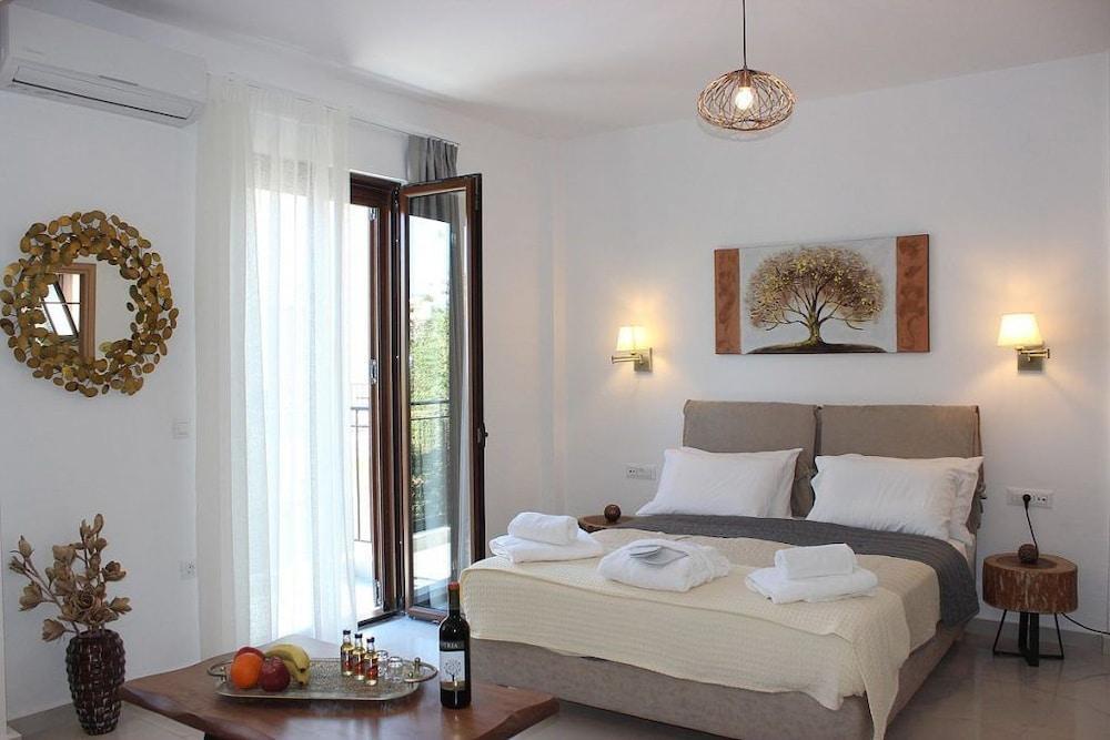 Deluxe Suites Chania  Екстер'єр фото