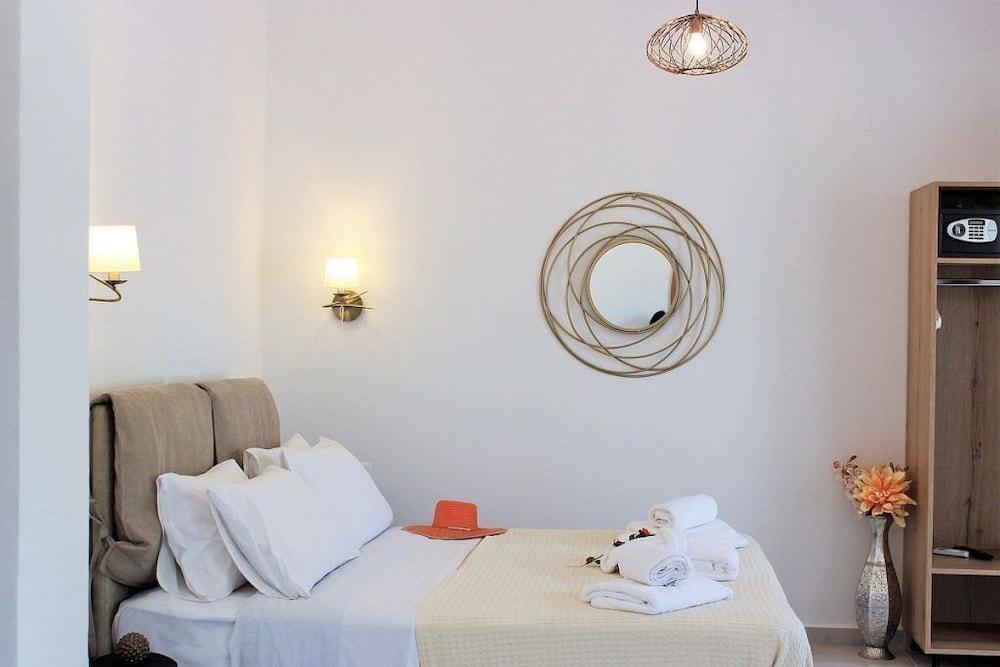 Deluxe Suites Chania  Екстер'єр фото